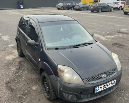 Чорний Форд Фієста, об'ємом двигуна 1.39 л та пробігом 337 тис. км за 2600 $, фото 1 на Automoto.ua