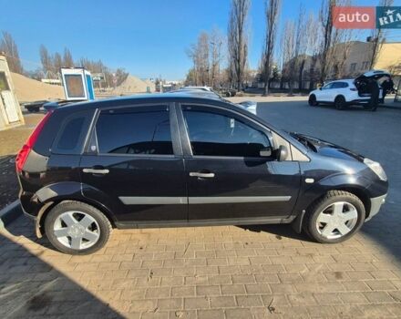 Чорний Форд Фієста, об'ємом двигуна 1.4 л та пробігом 73 тис. км за 6200 $, фото 1 на Automoto.ua