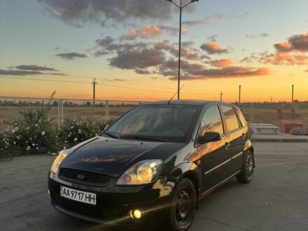 Форд Фиеста 2008 в Петропавловке на Automoto.ua Черный Форд Фиеста, объемом двигателя 1.4 л и пробегом 208 тыс. км за 2400 $, фото 1 на Automoto.ua