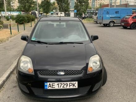 Форд Фиеста 2008 в Синельниковом на Automoto.ua Черный Форд Фиеста, объемом двигателя 1.3 л и пробегом 210 тыс. км за 3200 $, фото 1 на Automoto.ua