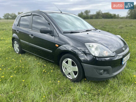 Форд Фієста 2008 у Конотопе на Automoto.ua Чорний Форд Фієста, об'ємом двигуна 1.39 л та пробігом 211 тис. км за 4400 $, фото 1 на Automoto.ua