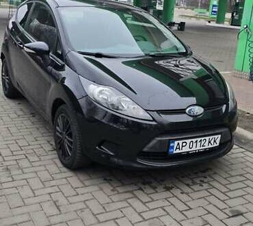 Черный Форд Фиеста, объемом двигателя 1.24 л и пробегом 160 тыс. км за 5600 $, фото 1 на Automoto.ua