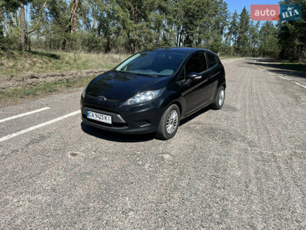 Черный Форд Фиеста, объемом двигателя 1.56 л и пробегом 280 тыс. км за 4700 $, фото 1 на Automoto.ua