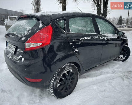 Черный Форд Фиеста, объемом двигателя 1.2 л и пробегом 210 тыс. км за 2900 $, фото 1 на Automoto.ua