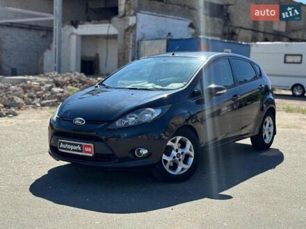 Форд Фієста 2011 у Києві на Automoto.ua Чорний Форд Фієста, об'ємом двигуна 1.4 л та пробігом 183 тис. км за 7240 $, фото 1 на Automoto.ua