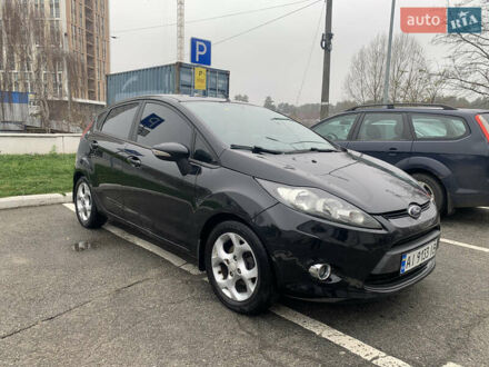 Черный Форд Фиеста, объемом двигателя 1.56 л и пробегом 322 тыс. км за 6200 $, фото 1 на Automoto.ua