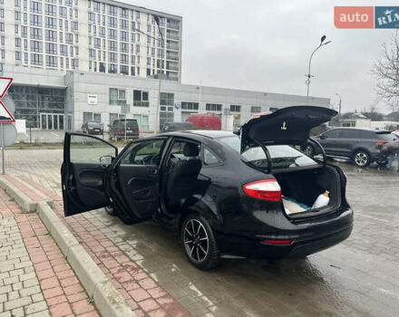 Чорний Форд Фієста, об'ємом двигуна 1.6 л та пробігом 122 тис. км за 7200 $, фото 1 на Automoto.ua