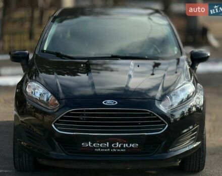 Черный Форд Фиеста, объемом двигателя 1.6 л и пробегом 70 тыс. км за 9799 $, фото 1 на Automoto.ua