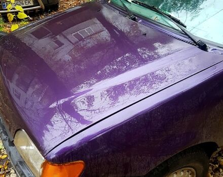 Фиолетовый Форд Фиеста, объемом двигателя 1.9 л и пробегом 250 тыс. км за 950 $, фото 4 на Automoto.ua