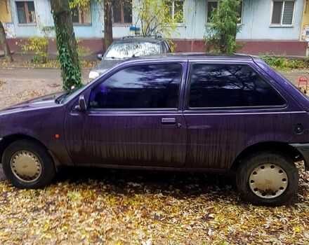 Фиолетовый Форд Фиеста, объемом двигателя 1.9 л и пробегом 250 тыс. км за 950 $, фото 3 на Automoto.ua