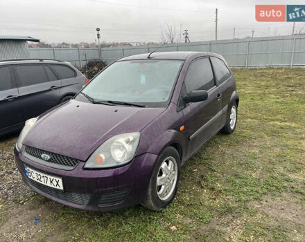 Фиолетовый Форд Фиеста, объемом двигателя 1.4 л и пробегом 210 тыс. км за 2200 $, фото 11 на Automoto.ua