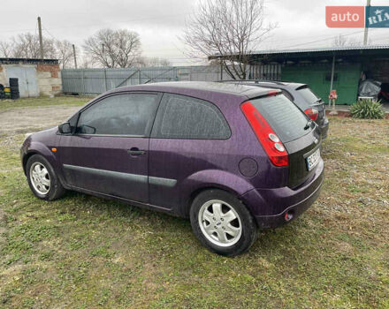 Фиолетовый Форд Фиеста, объемом двигателя 1.4 л и пробегом 210 тыс. км за 2200 $, фото 7 на Automoto.ua