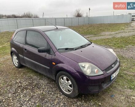 Фиолетовый Форд Фиеста, объемом двигателя 1.4 л и пробегом 250 тыс. км за 2100 $, фото 1 на Automoto.ua