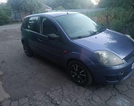 Фіолетовий Форд Фієста, об'ємом двигуна 1.4 л та пробігом 277 тис. км за 3000 $, фото 2 на Automoto.ua