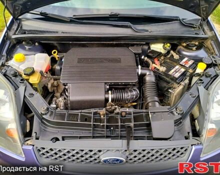 Форд Фиеста 2006 в Сумах на Automoto.ua Фиолетовый Форд Фиеста, объемом двигателя 1.3 л и пробегом 145 тыс. км за 3800 $, фото 8 на Automoto.ua