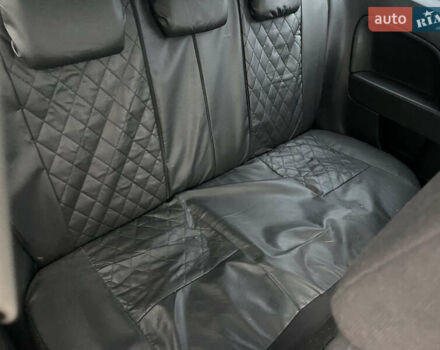 Фиолетовый Форд Фиеста, объемом двигателя 1.4 л и пробегом 210 тыс. км за 2200 $, фото 16 на Automoto.ua