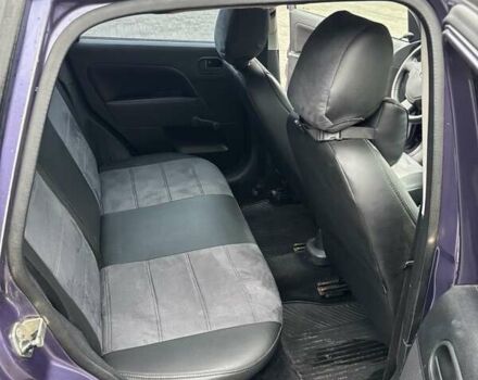 Фіолетовий Форд Фієста, об'ємом двигуна 1.3 л та пробігом 221 тис. км за 2600 $, фото 8 на Automoto.ua
