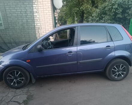 Фіолетовий Форд Фієста, об'ємом двигуна 1.4 л та пробігом 277 тис. км за 3000 $, фото 4 на Automoto.ua