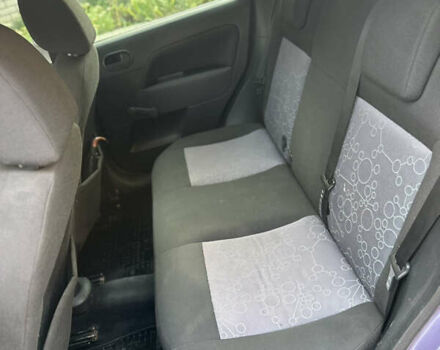 Фіолетовий Форд Фієста, об'ємом двигуна 1.4 л та пробігом 154 тис. км за 4500 $, фото 6 на Automoto.ua