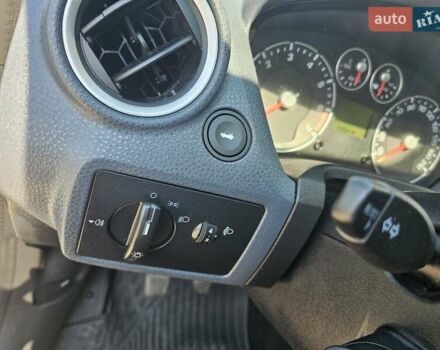 Фиолетовый Форд Фиеста, объемом двигателя 1.4 л и пробегом 142 тыс. км за 5100 $, фото 26 на Automoto.ua