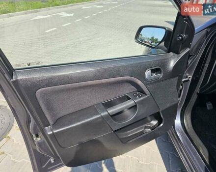 Фиолетовый Форд Фиеста, объемом двигателя 1.4 л и пробегом 142 тыс. км за 5100 $, фото 16 на Automoto.ua