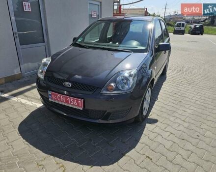 Фиолетовый Форд Фиеста, объемом двигателя 1.4 л и пробегом 142 тыс. км за 5100 $, фото 5 на Automoto.ua
