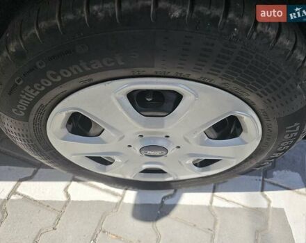 Фиолетовый Форд Фиеста, объемом двигателя 1.4 л и пробегом 142 тыс. км за 5100 $, фото 1 на Automoto.ua