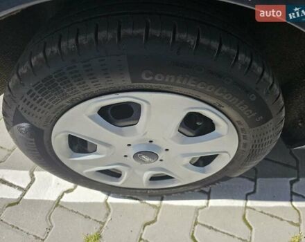 Фиолетовый Форд Фиеста, объемом двигателя 1.4 л и пробегом 142 тыс. км за 5100 $, фото 6 на Automoto.ua