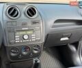 Фиолетовый Форд Фиеста, объемом двигателя 1.4 л и пробегом 135 тыс. км за 4500 $, фото 50 на Automoto.ua