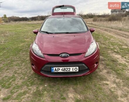 Фиолетовый Форд Фиеста, объемом двигателя 1.39 л и пробегом 145 тыс. км за 7300 $, фото 5 на Automoto.ua