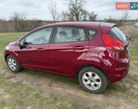 Фиолетовый Форд Фиеста, объемом двигателя 1.39 л и пробегом 145 тыс. км за 7300 $, фото 3 на Automoto.ua