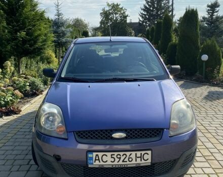 Фиолетовый Форд Фиеста, объемом двигателя 1.3 л и пробегом 217 тыс. км за 3500 $, фото 1 на Automoto.ua