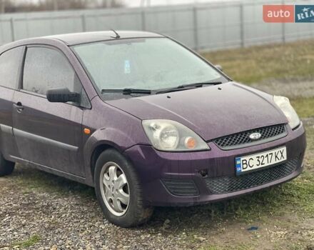 Фиолетовый Форд Фиеста, объемом двигателя 1.39 л и пробегом 250 тыс. км за 2199 $, фото 1 на Automoto.ua