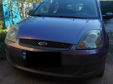 Форд Фиеста 2006 в Полтаве на Automoto.ua Фиолетовый Форд Фиеста, объемом двигателя 1.25 л и пробегом 129 тыс. км за 4500 $, фото 1 на Automoto.ua