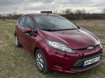 Фиолетовый Форд Фиеста, объемом двигателя 1.39 л и пробегом 145 тыс. км за 7300 $, фото 1 на Automoto.ua