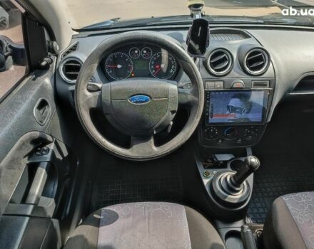 Коричневый Форд Фиеста, объемом двигателя 3.7 л и пробегом 157 тыс. км за 4990 $, фото 22 на Automoto.ua