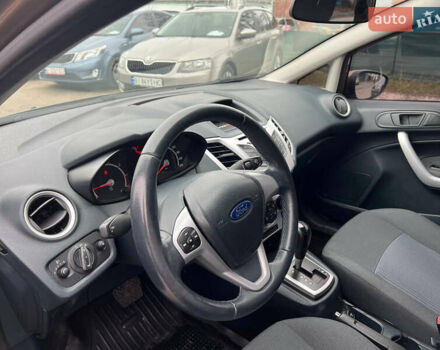 Коричневый Форд Фиеста, объемом двигателя 1.39 л и пробегом 98 тыс. км за 7999 $, фото 11 на Automoto.ua