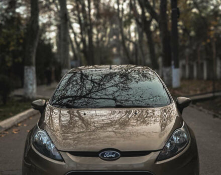 Коричневый Форд Фиеста, объемом двигателя 1.39 л и пробегом 164 тыс. км за 7250 $, фото 2 на Automoto.ua