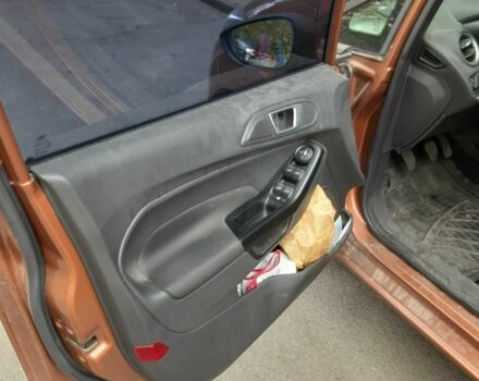 Коричневый Форд Фиеста, объемом двигателя 1 л и пробегом 82 тыс. км за 6500 $, фото 2 на Automoto.ua