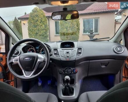 Коричневый Форд Фиеста, объемом двигателя 1 л и пробегом 154 тыс. км за 5950 $, фото 6 на Automoto.ua