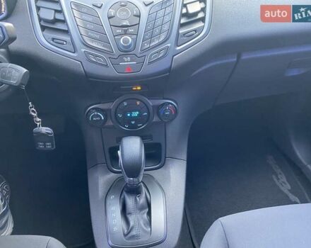 Форд Фієста 2015 у Рівному на Automoto.ua Коричневий Форд Фієста, об'ємом двигуна 1 л та пробігом 44 тис. км за 7950 $, фото 15 на Automoto.ua