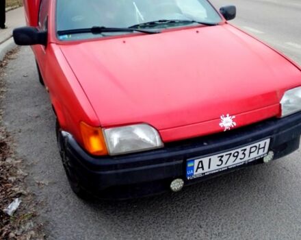 Красный Форд Фиеста, объемом двигателя 1.8 л и пробегом 1 тыс. км за 1500 $, фото 2 на Automoto.ua