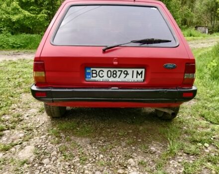 Красный Форд Фиеста, объемом двигателя 1.1 л и пробегом 84 тыс. км за 699 $, фото 5 на Automoto.ua