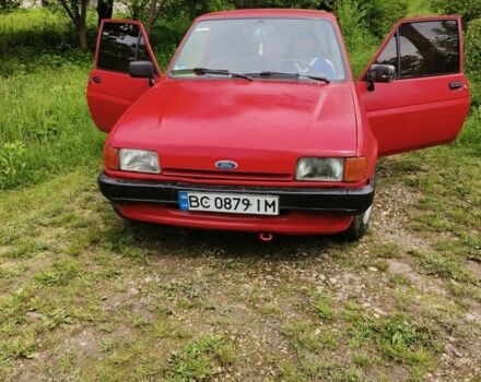 Красный Форд Фиеста, объемом двигателя 1.1 л и пробегом 84 тыс. км за 699 $, фото 4 на Automoto.ua