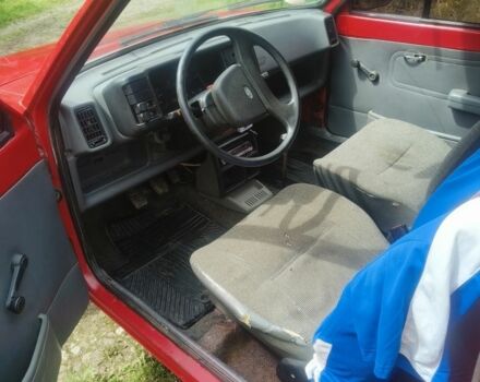 Красный Форд Фиеста, объемом двигателя 1.1 л и пробегом 84 тыс. км за 699 $, фото 7 на Automoto.ua