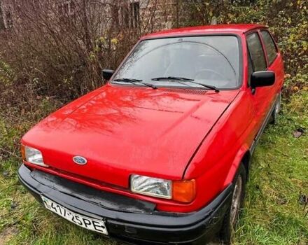 Красный Форд Фиеста, объемом двигателя 1.3 л и пробегом 300 тыс. км за 663 $, фото 1 на Automoto.ua