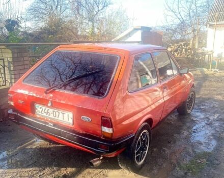 Красный Форд Фиеста, объемом двигателя 1.6 л и пробегом 1000 тыс. км за 595 $, фото 2 на Automoto.ua