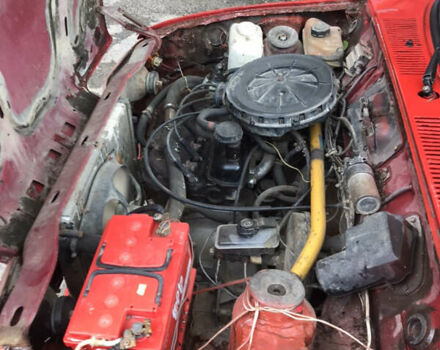 Красный Форд Фиеста, объемом двигателя 1.1 л и пробегом 82 тыс. км за 650 $, фото 7 на Automoto.ua