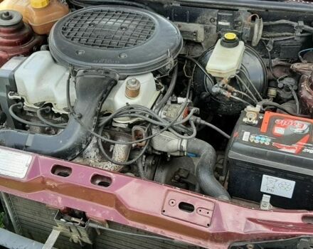 Красный Форд Фиеста, объемом двигателя 1.4 л и пробегом 200 тыс. км за 1100 $, фото 1 на Automoto.ua