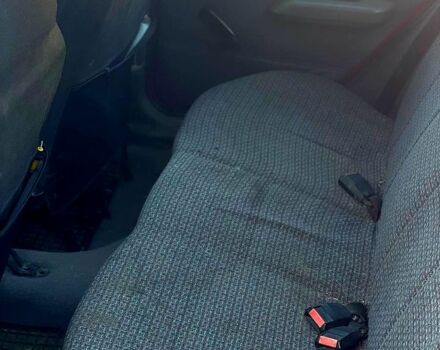 Червоний Форд Фієста, об'ємом двигуна 1.1 л та пробігом 0 тис. км за 1000 $, фото 6 на Automoto.ua